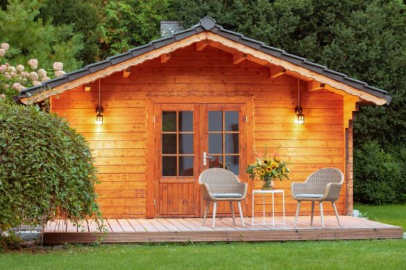 Gartenhaus auf Pflaster befestigen Anleitung und Tipps